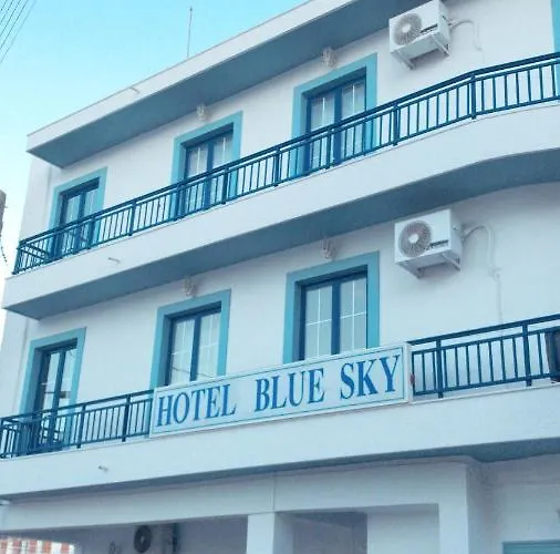 Blue Sky アパート カルパトス